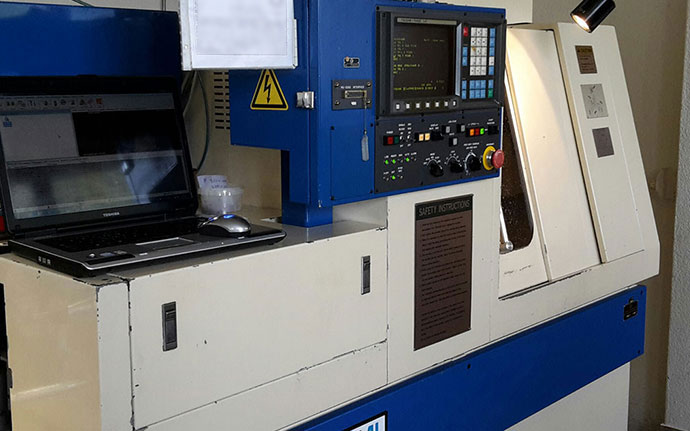 Machine CNC